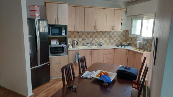 צבי לבנון 2, פסגת זאב