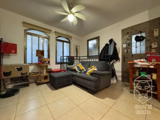 בשכונת נחלאות