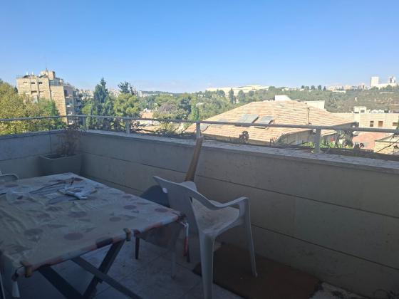 הרב ברלין, רסקו (גבעת הורדים)