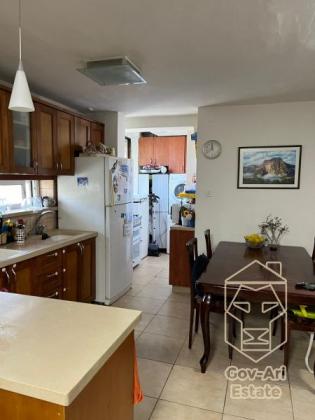 בשכונת קטמון א-ו