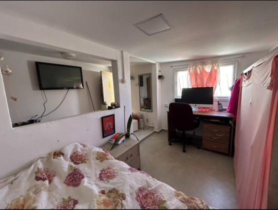 הראב"ד 16, שפירא