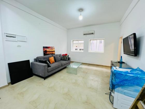 שרה 7, עיר תחתית