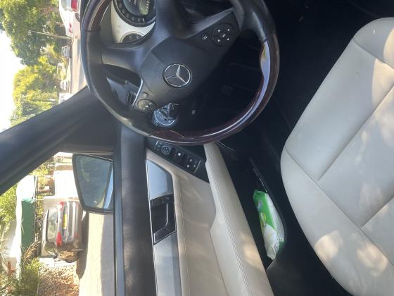 מרצדס C-Class (2009)