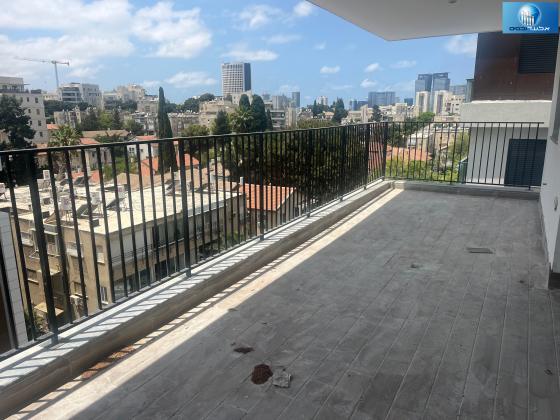 המעין, ארלוזרוב