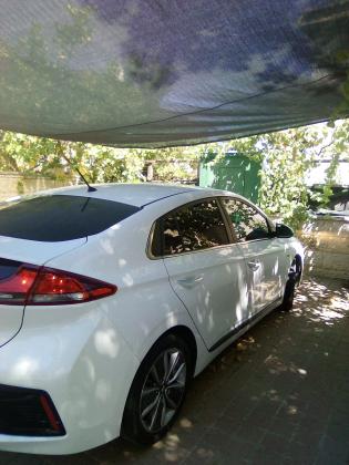 יונדאי איוניק (2018)