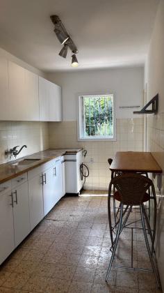 ילדי טהרן 8, שיכון חברת חשמל