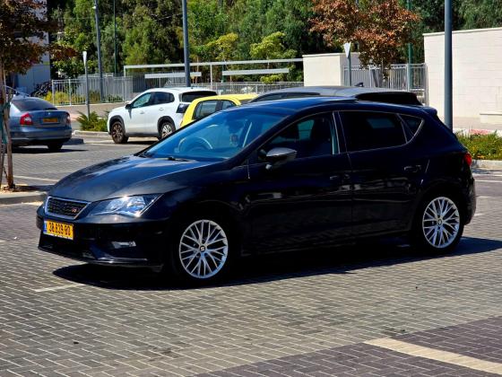 סיאט לאון (2015)