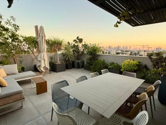 בנימין מטודלה 30, שיכון דן