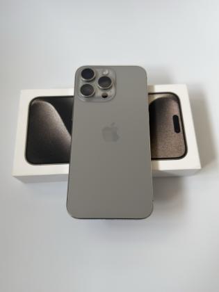 Apple iPhone 15 Pro Max