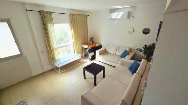 רגר יצחק 175 (שכונה ד)