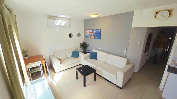 רגר יצחק 175 (שכונה ד)