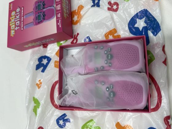 משחקים לתינוקות ופעוטותביגוד והנעלה אופ...