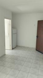 האורן 12 (מנחם בגין)