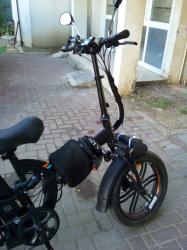 אופניים חשמליות במצב מעולה בקר