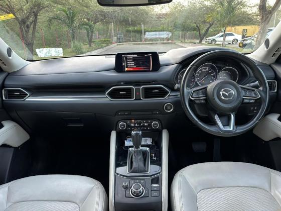 מאזדה MX-5 (2018)