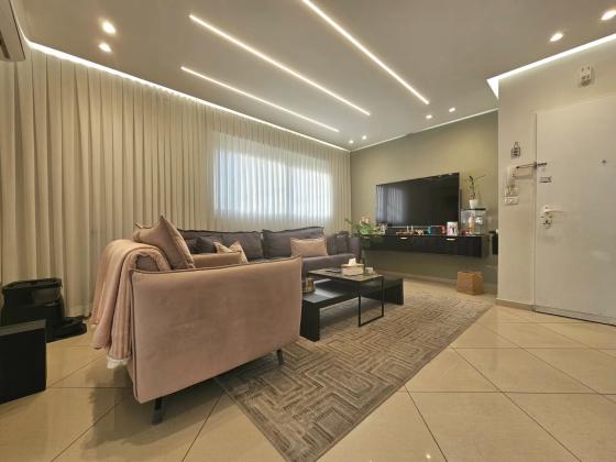 ברש מנחם רועי 2