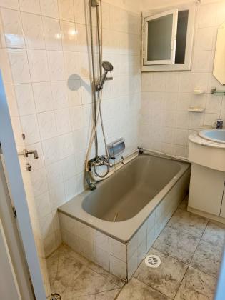 ז'בוטינסקי 22 (מרכז העיר א')