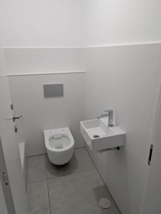 אלי יבלון 1 (נווה דקלים)