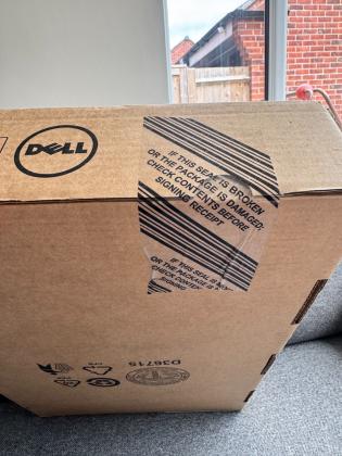 DELL XPS 14 9440 Laptop, 14