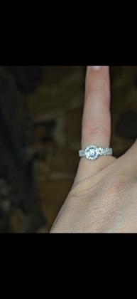 טבעת יהלומים טבעיים 14kזהב לבן