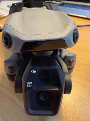 רחפן DJI Air 3S עם RC 2 Fly More Combo