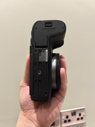 Canon EOS RP Compact System Camera With RF 24-105mm f 4.0 L IS USM Len