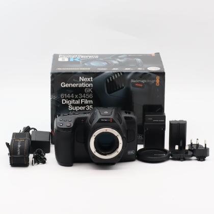 Blackmagic Design Pocket Cinema Camera 6K Pro (Canon EF)