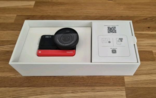 Insta360 ONE RS 1 inch Leica 360 Action Camera, Up to 6K30 Video - 21M