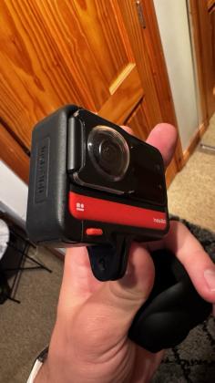 Insta360 ONE RS Twin Edition Camera, 4K 60P Video, 48MP Photos, Modula