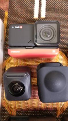 Insta360 ONE R Twin Edition Dual Lenses Action Camera