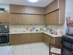 הרב גרוסברג חנוך 10 (סנהדריה)