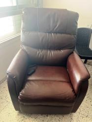 כורסת קימה מתכווננת איכותית מאוד