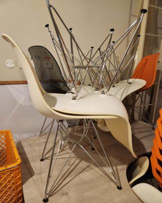 עקב מעבר משרד, תכולת משרד