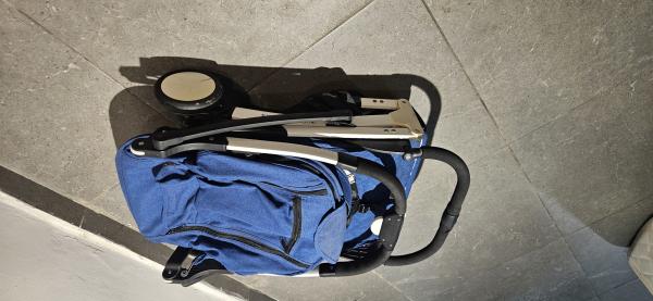 עגלת טיולון יויה פלוס במצב