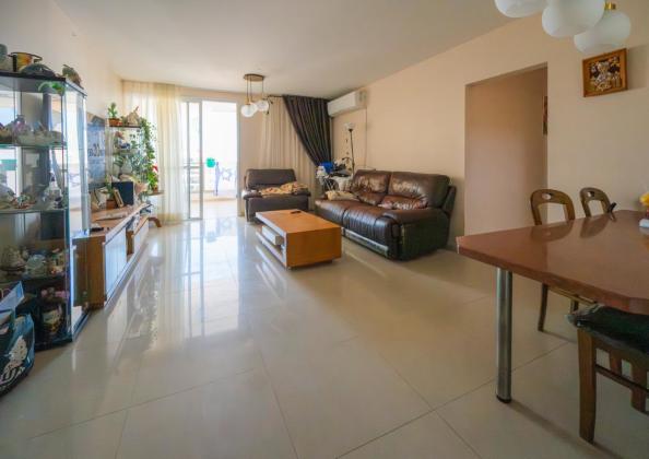 המלך אמציה 8 (רובע יג)