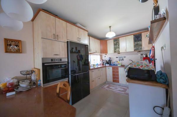 המלך אמציה 8 (רובע יג)