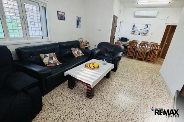 השלושה 21 (עמידר;ניצנה)