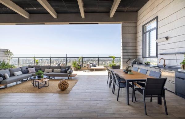 משה לוי 2 (נווה מאיר;בן גוריון;נווה יהונתן;יפה נוף)