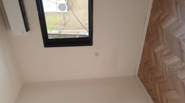 שדרות ירושלים 14 (תל יהודה)