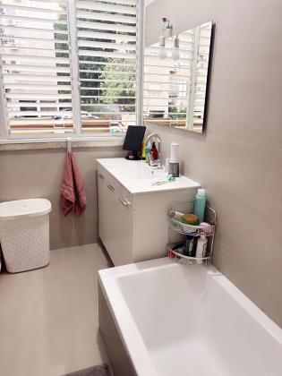 הרברט סמואל 19 (עין גנים)