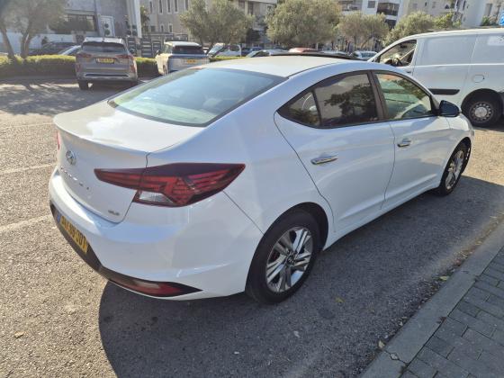 יונדאי אלנטרה (2019)