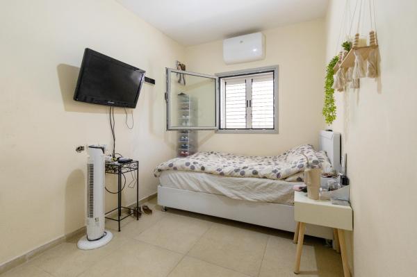 הנשיאים 53 (שיכון מפ"ם)