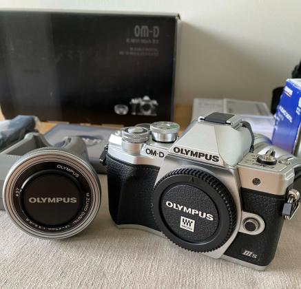 Olympus OM-D E-M10 Mark III Body Only - 16.1 Megapixel Mirrorless Came