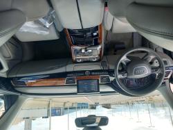 אאודי A8 (2011)