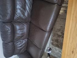 ספת עור מבית NICOLETTI איטליה