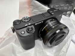 Sony Alpha a6400 Mirrorless Digital Camera with 16-50mm Lens A 6400 L