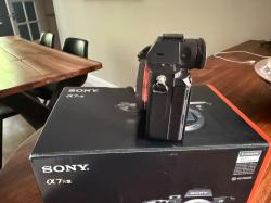 Sony Alpha a7R III Mirrorless Digital Camera, 399-Point AF System