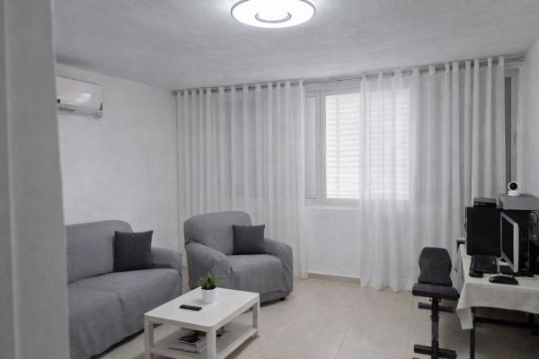 בנימין מטודלה 25 (שכונה ד)