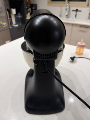 מיקסר מצויין מגיע עם טוחן