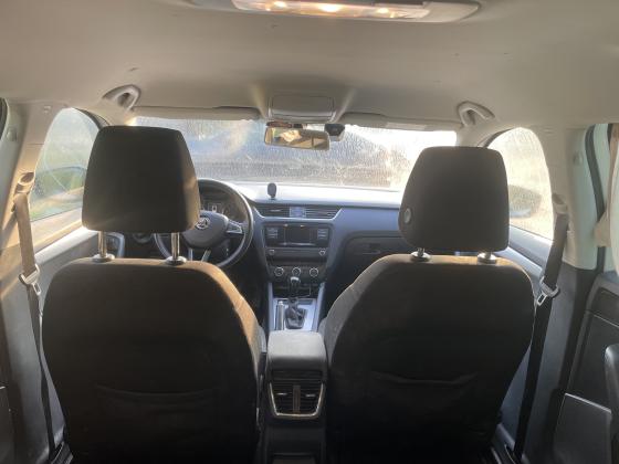 סקודה אוקטביה ספייס (2016)